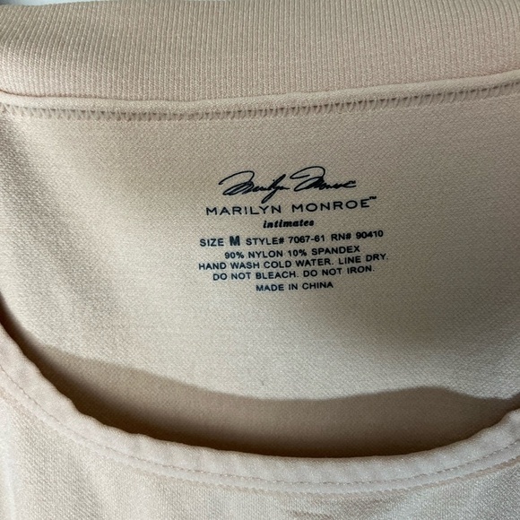 Shape-wear Medium  Bodysuit Slimmer Shaping Preowned Pristine Great Condition - Picture 5 of 5